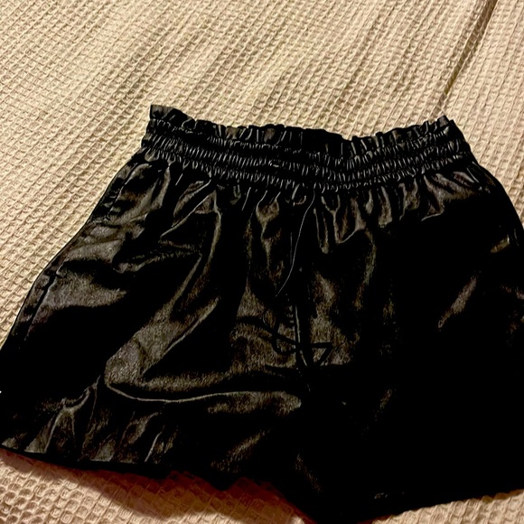 Zara Pants - Cinched high waisted pleather shorts